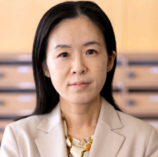 石井 由梨佳